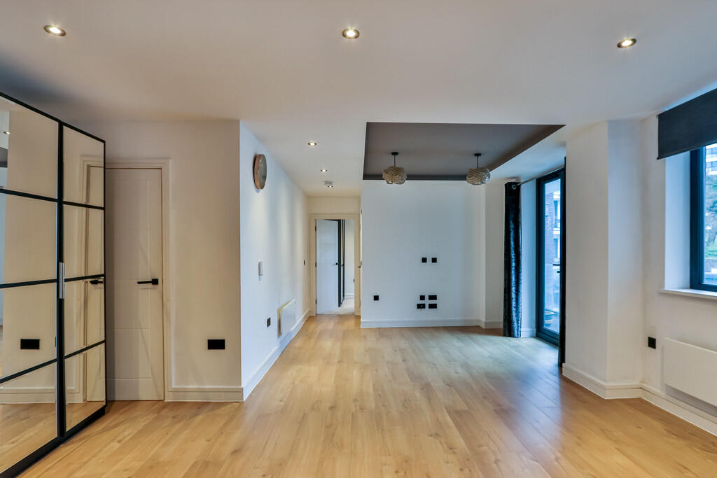 Apartment in Bournemouth - View 5