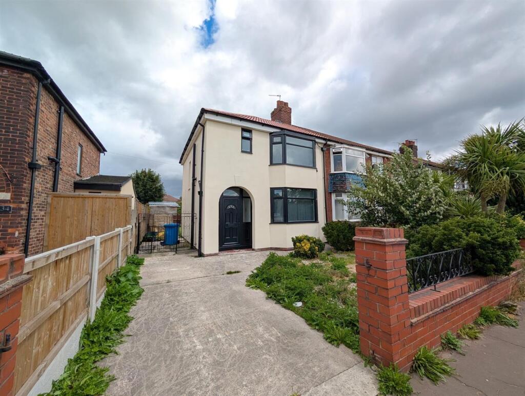 Main image of property: East Lancashire Road, Swinton, Manchester