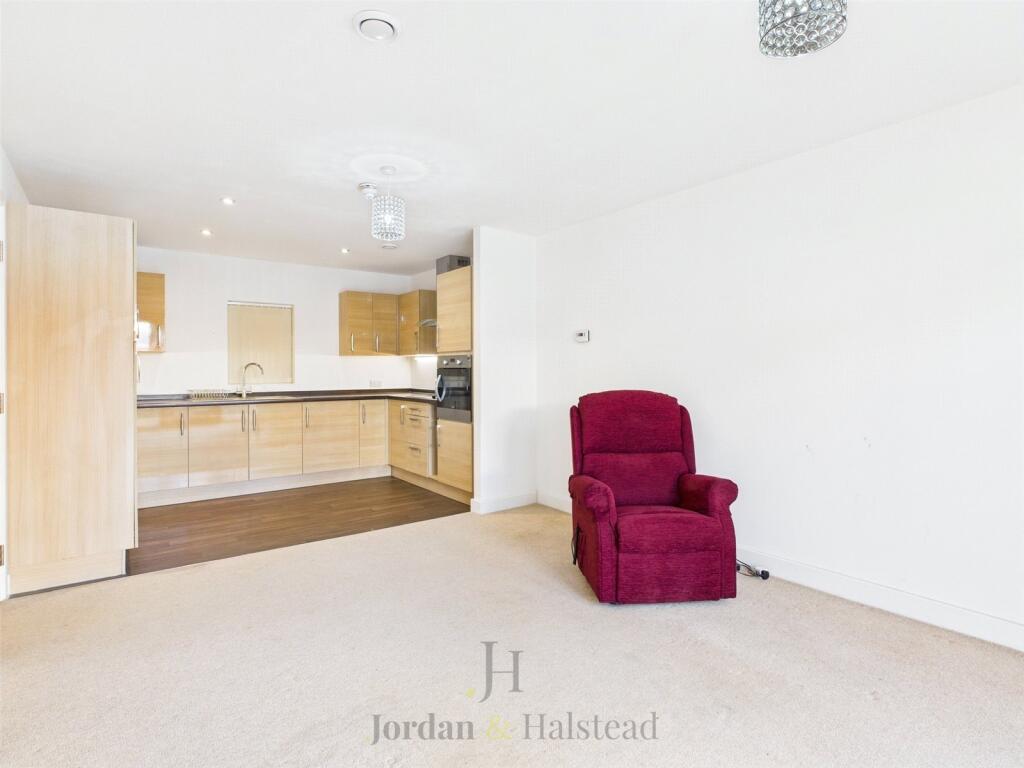 Cable Drive, Helsby, Frodsham, Cheshire, WA6 photo 3