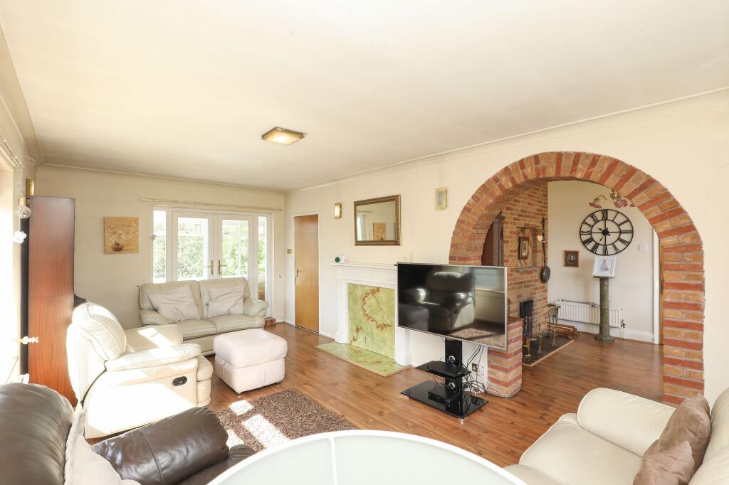 The Avenue, Spinkhill, S21 photo 3