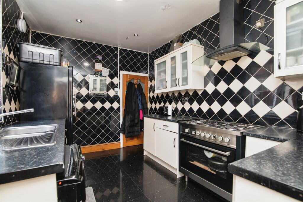 Additional image 4 of Bearwood Road, Smethwick