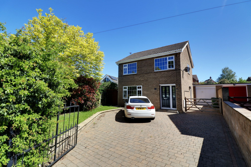 Main image of property: Blow Row, Epworth, DN9