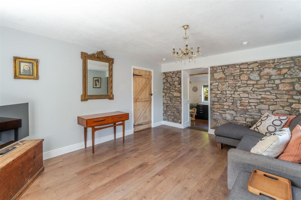 House in Bristol, North Somerset - More