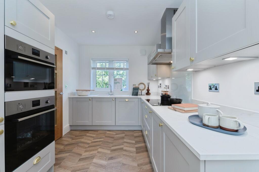 House in New Forest, New Milton - View 4