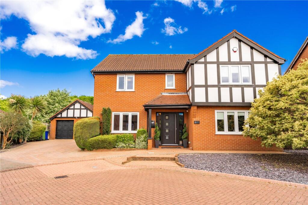 4-bed detached on Blakeney Lea, Cleethorpes, DN35, £499,950