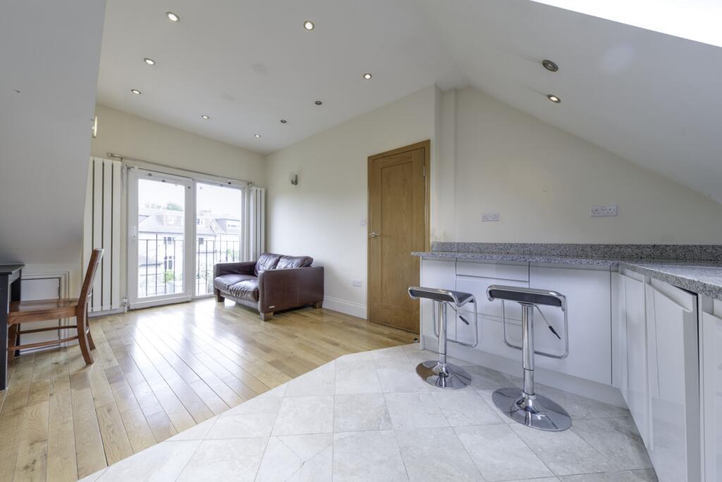 Main image of property: Westbere Road, West Hampstead, NW2