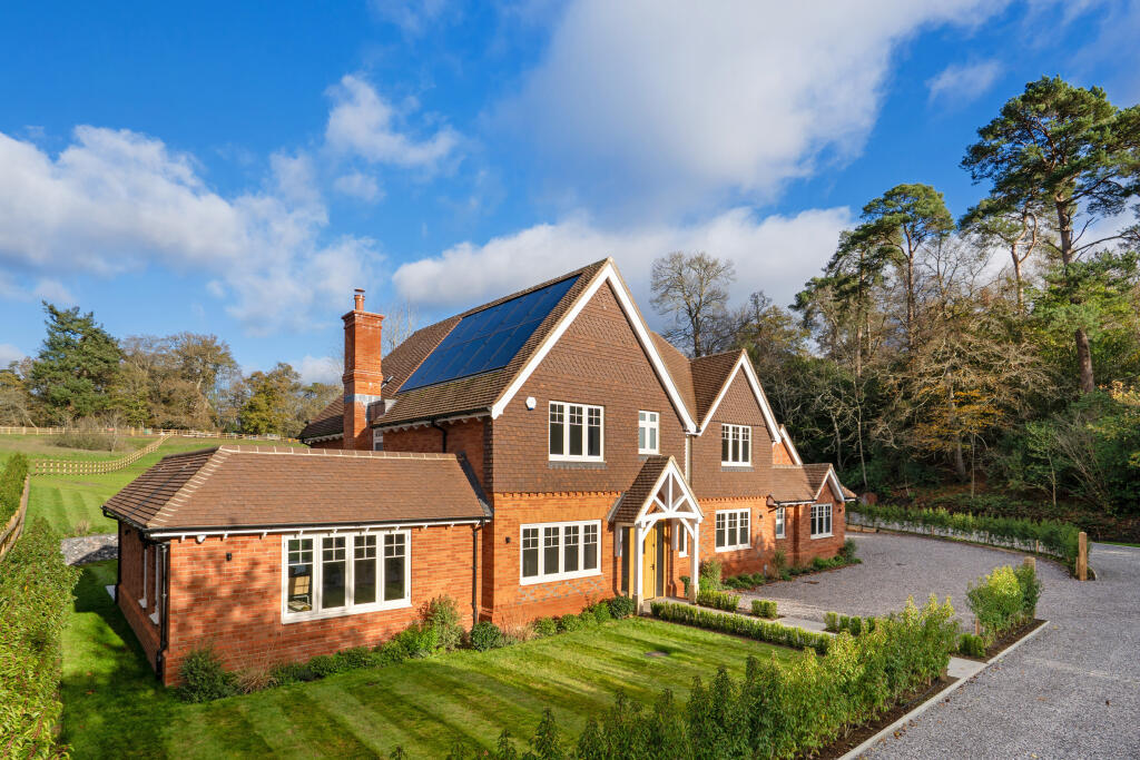 Main image of property: Arkell Lane,, Frensham, Farnham, GU10