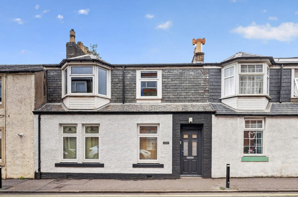 Main image of property: 35 Gateside Street, Largs, KA30 9LH