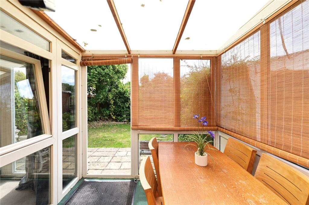 House in Guildford, Ash - View 4