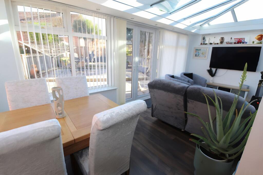 House in Newcastle upon Tyne - More