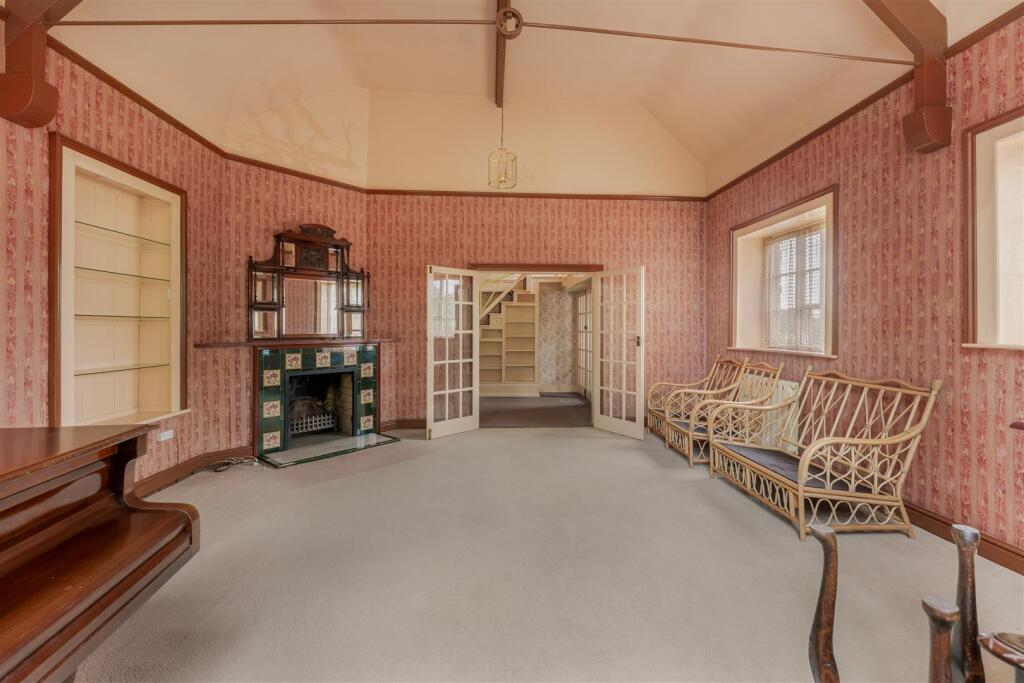 House in Northampton - View 4