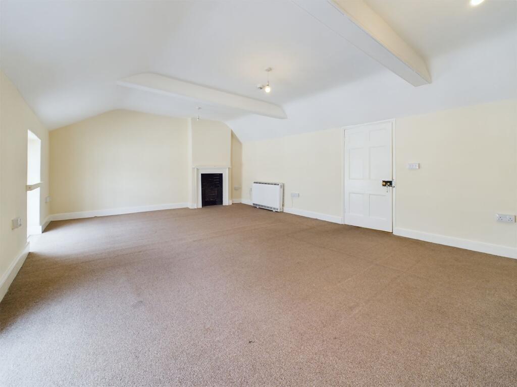 Main image of property: Nevill Street, Abergavenny, NP7