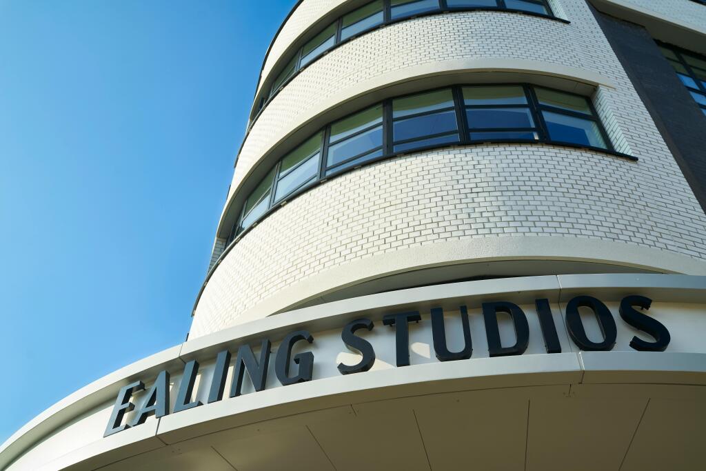 EalingStudio_126_retouchedSign.jpg