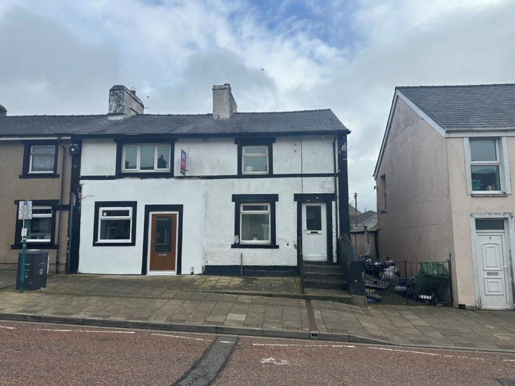 Main image of property: 7 Water Street Penygroes, Caernarfon, Gwynedd, LL54 6LR