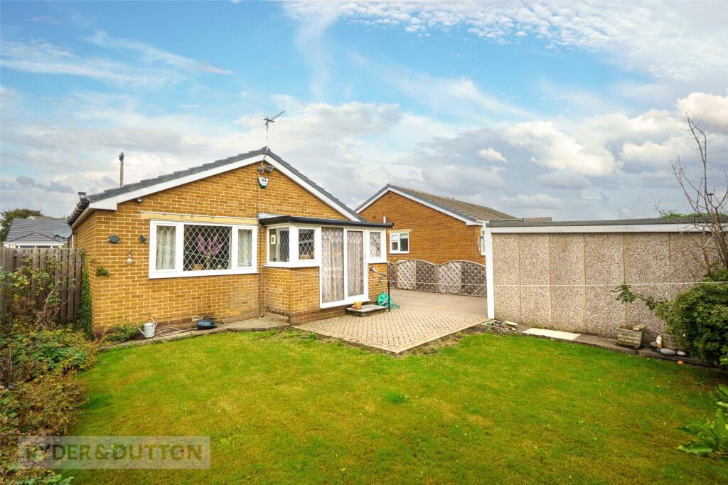 House in Huddersfield, Dogley Lane, Kirkburton - View 2