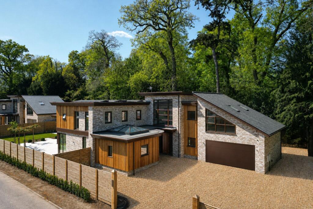 Main image of property: Westbury House, Hill House Gardens, Cringleford, NR4