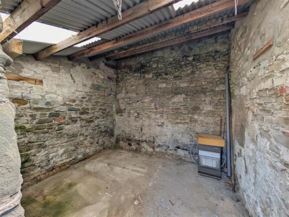 REAR OUTBUILDINGS