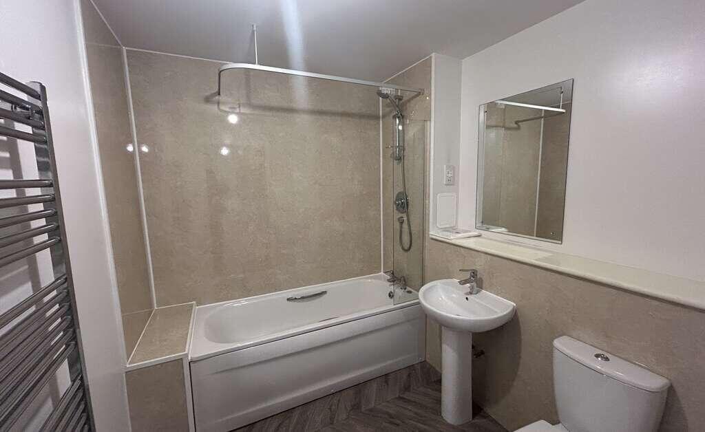 Apartment in Edinburgh - View 5