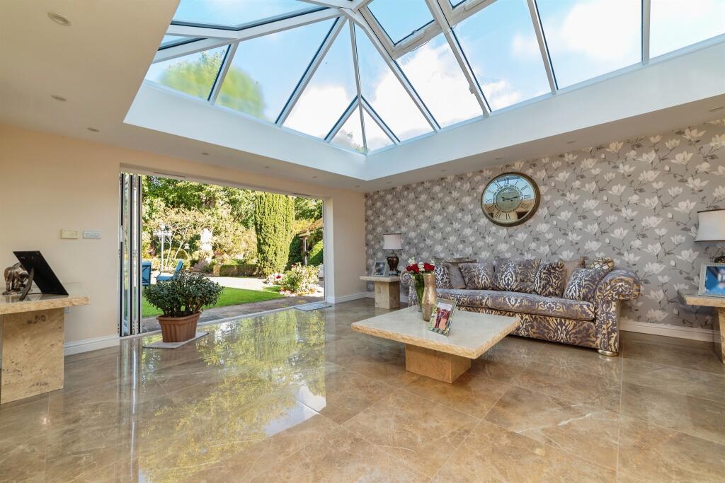 House in Stevenage - More