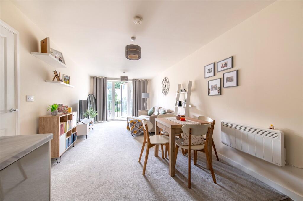 Apartment in Dartford - View 4