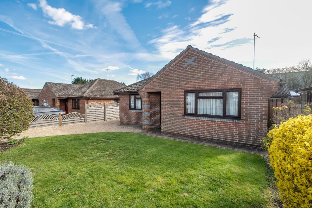 Main image of property: St. Leonards Close, Fareham, Hampshire, PO15