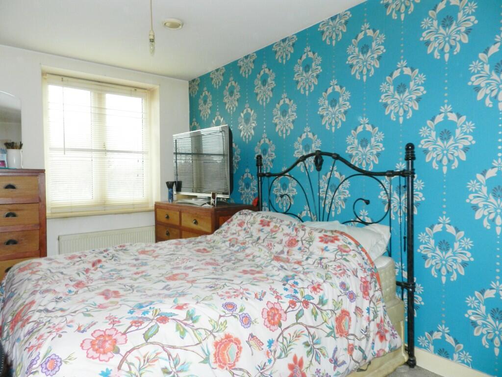 Southbury Road, Enfield, Middlesex, EN3 photo 2