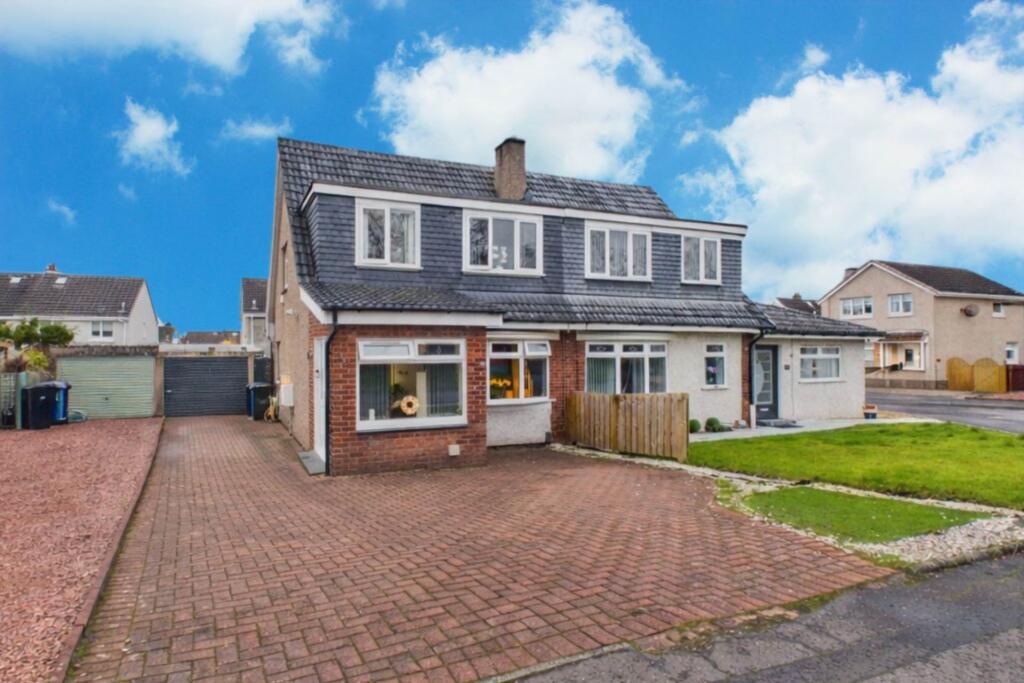 3-bed semi-detached on Annfield Gardens, Blantyre, £210,000
