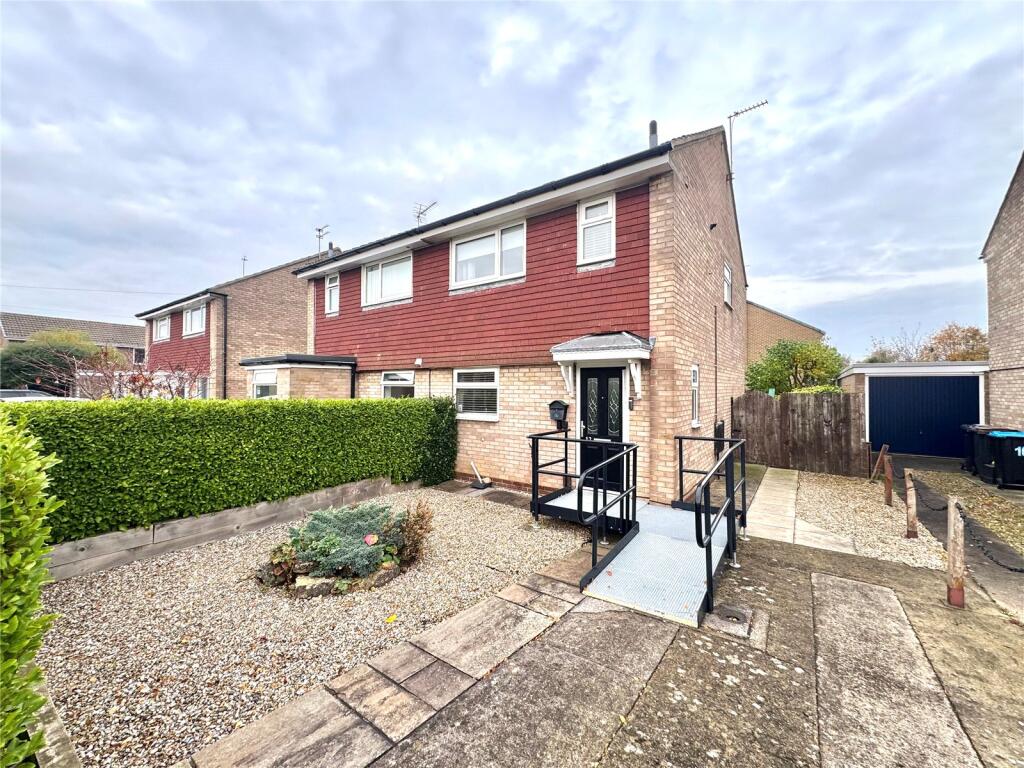 Main image of property: Borrowbydale Avenue, Knaresborough, North Yorkshire, HG5