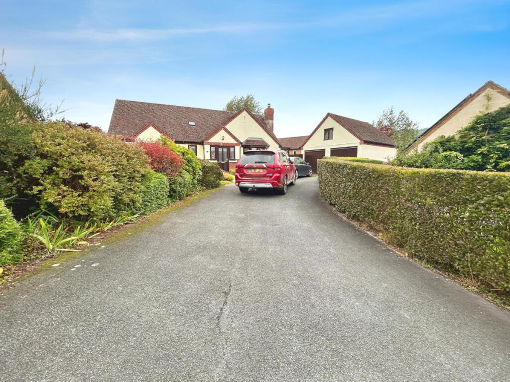 Norton PRESTEIGNE LD8 2NX photo 2