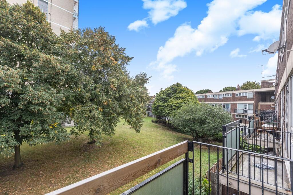Apartment in London - View 2