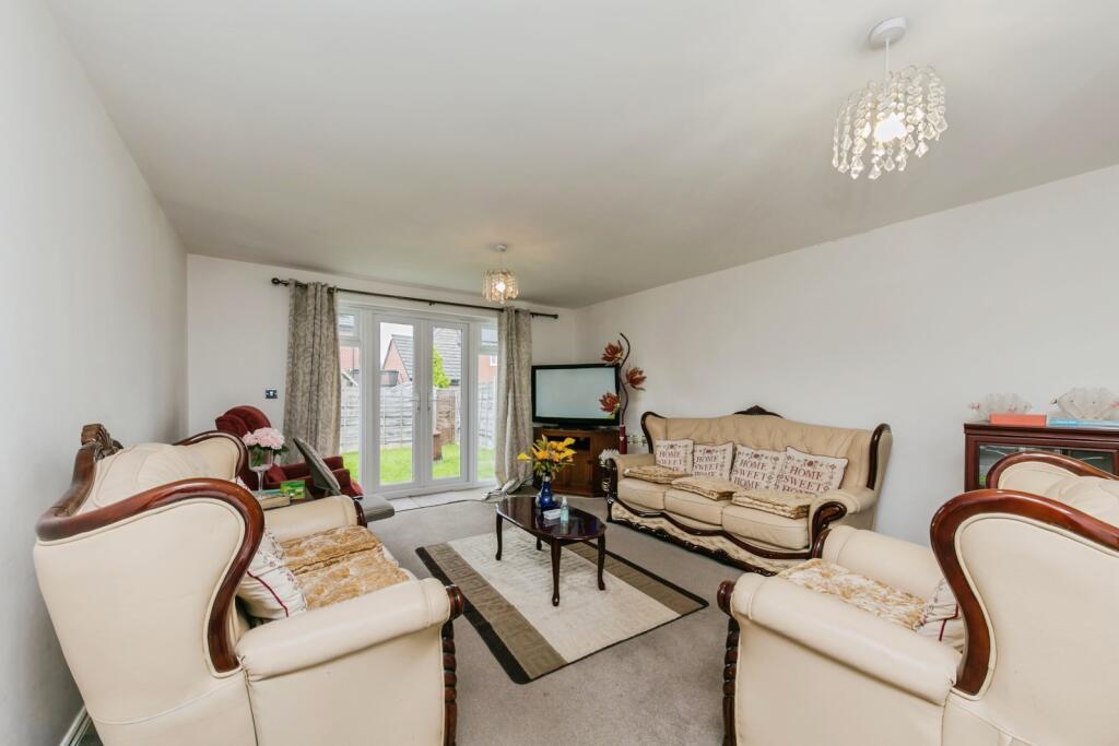 Randalls Drive, Crewe, Cheshire, CW1 photo 2
