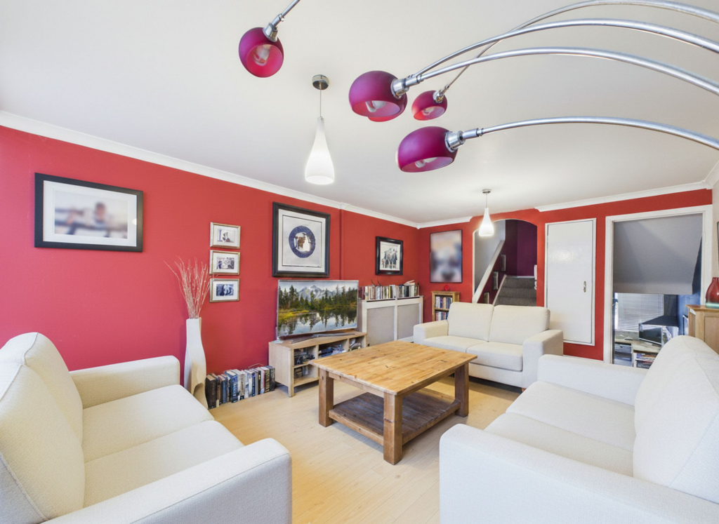 Main image of property: Victoria Road, Ruislip, HA4