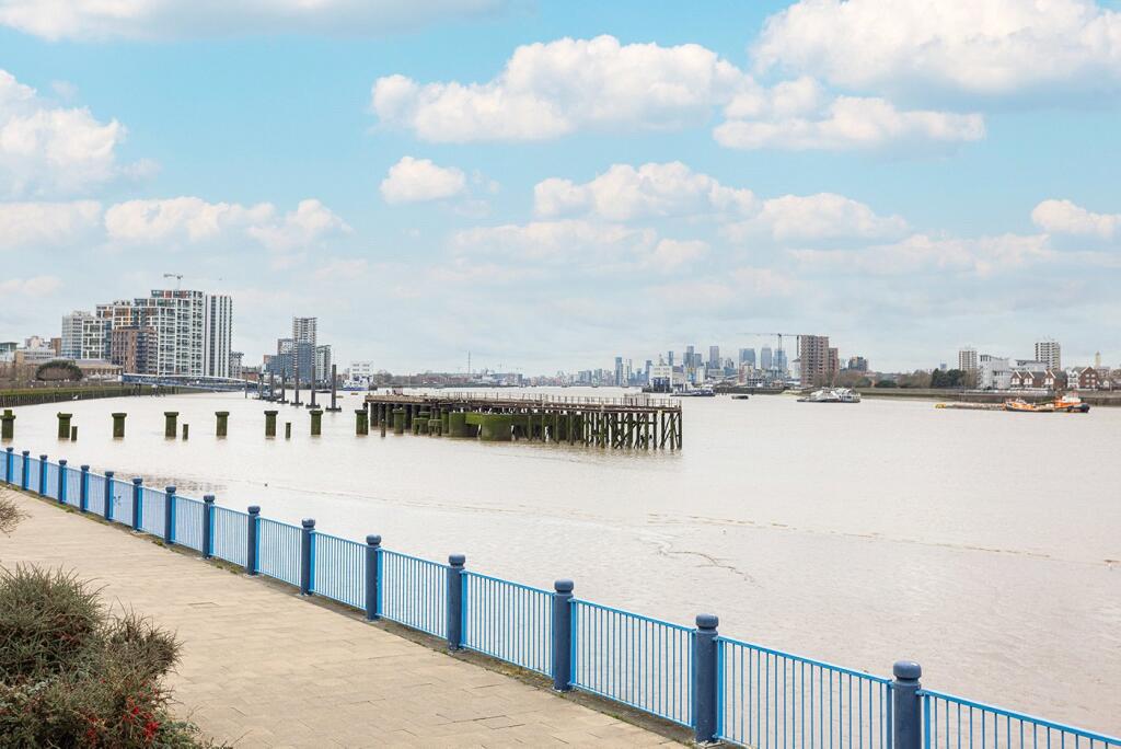 Apartment in London, Plumstead - View 4