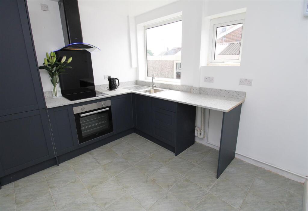 House in Canterbury - View 2