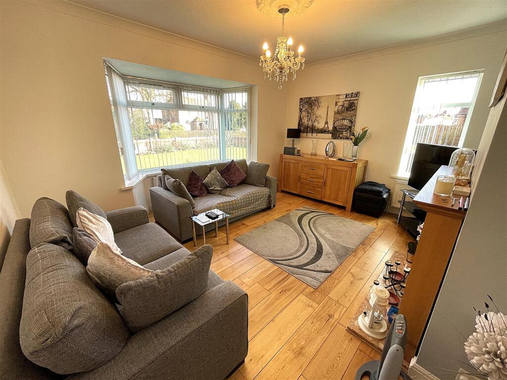York Road, Barlby, Selby photo 2