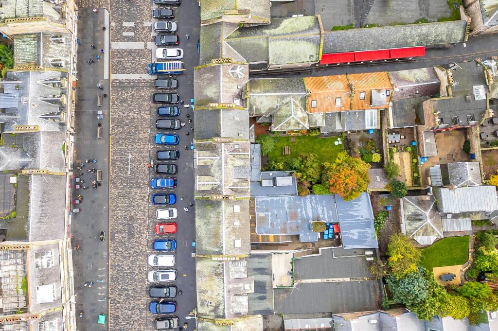 Apartment in Kirkcaldy - View 3