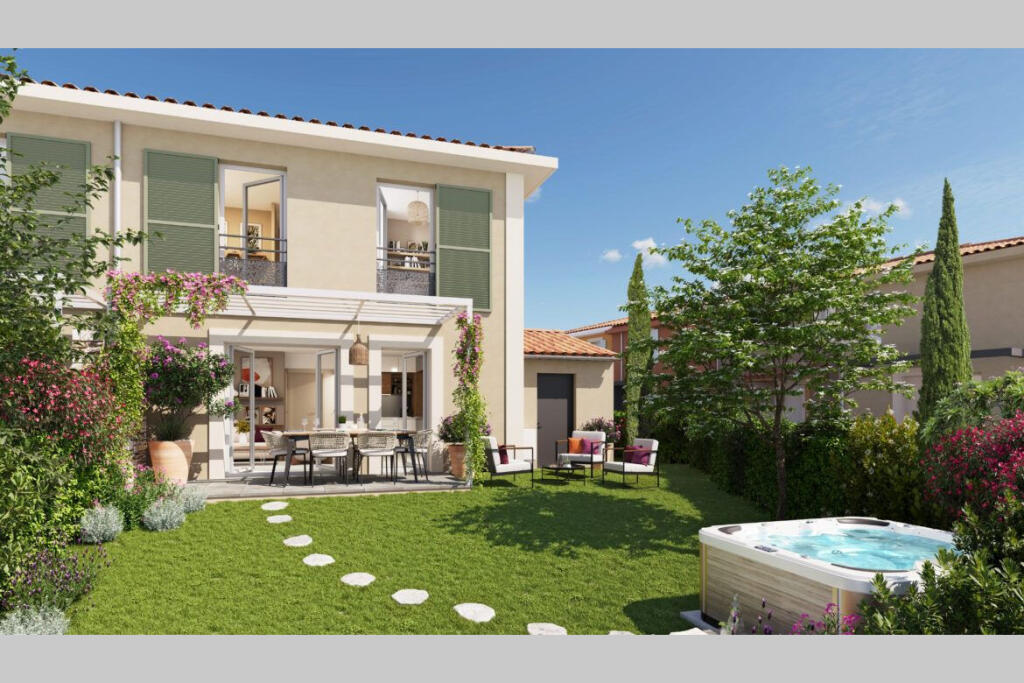 Main image of property: Provence-Alps-Cote d`Azur, Var, Cogolin