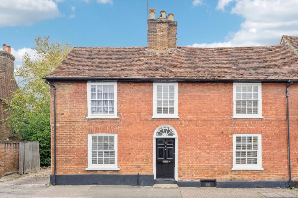 Main image of property: High Street, Redbourn, Hertfordshire