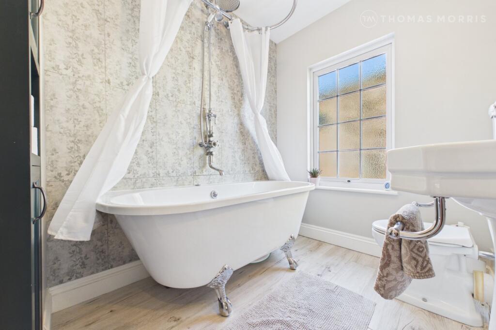 House in St Neots - View 4