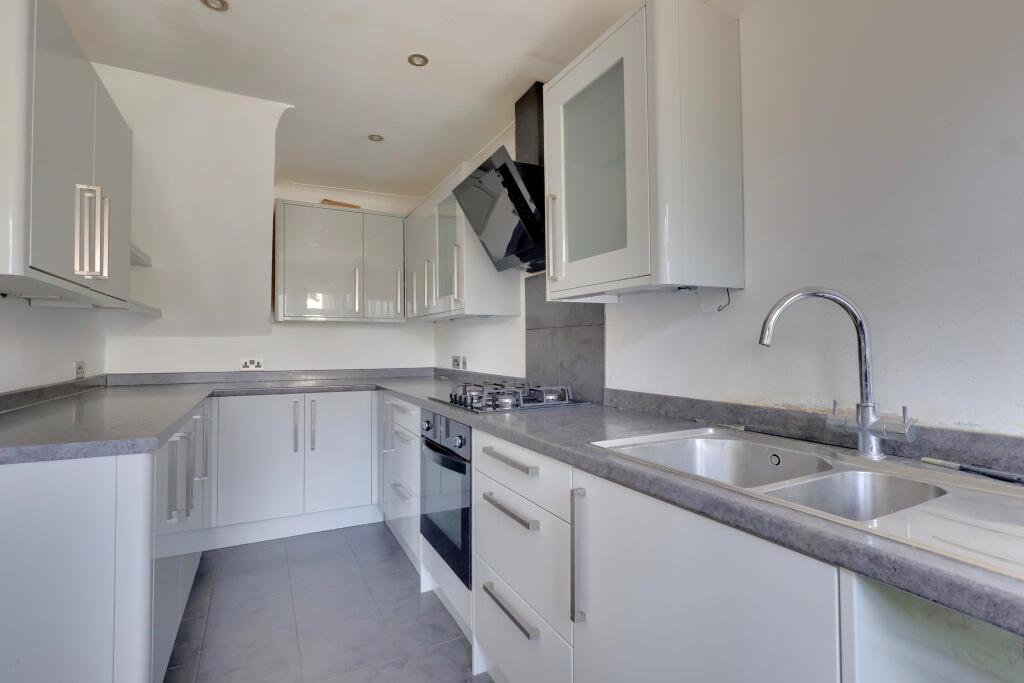 House in Havant, Leigh Park - View 4