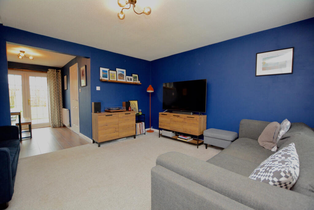 4 Cairnfore Avenue, Troon, KA10 7JL photo 3