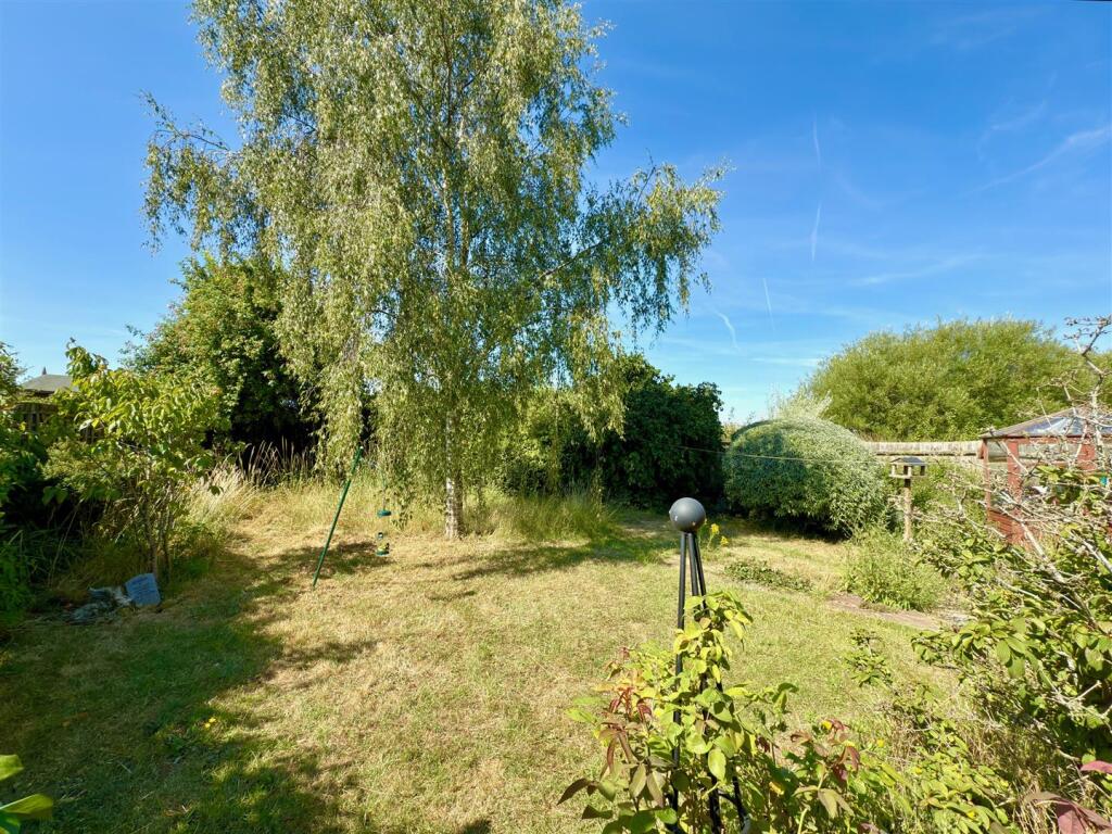 Barley Meadow, Halesworth, Suffolk photo 2