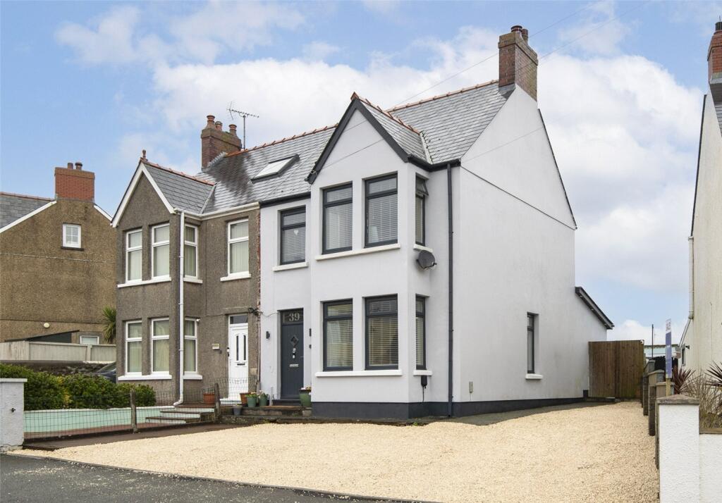 Main image of property: Wellington Road, Hakin, Milford Haven, Pembrokeshire, SA73