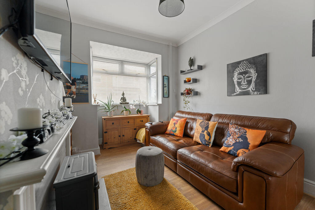 House in Doncaster, North East Lincolnshire - View 4