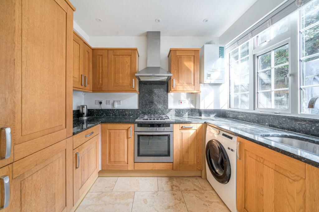 House in London, Upper Norwood - View 5
