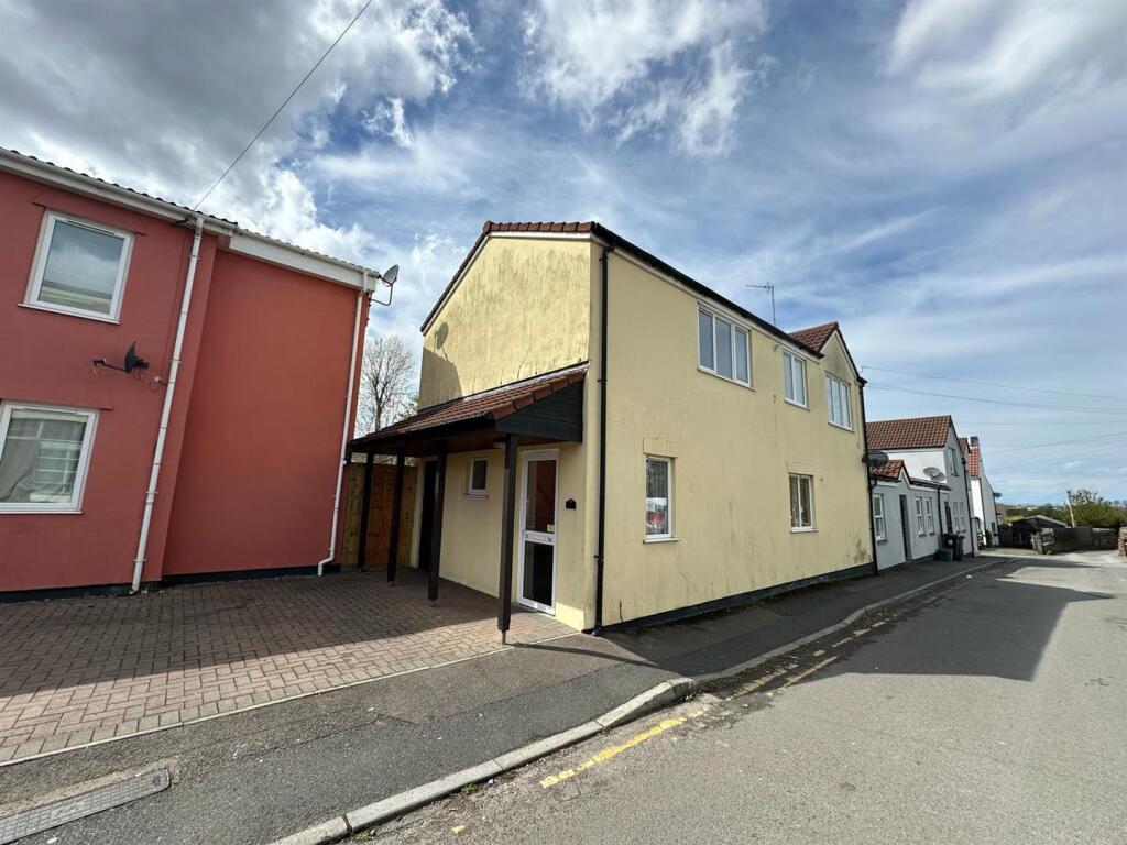 Main image of property: Chestnut Road, Downend, BS16