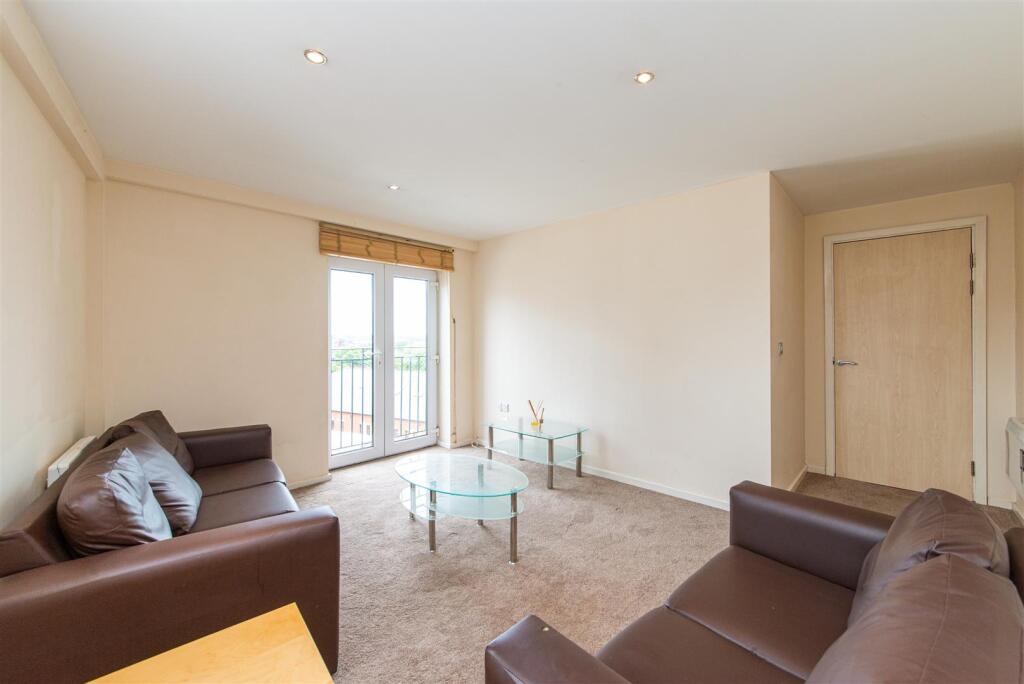 House in Newcastle upon Tyne - View 2