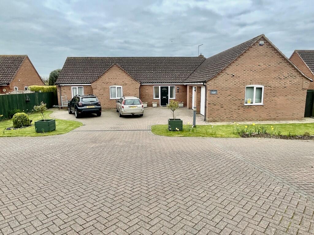 Main image of property: Naylors Nook, Saracens Head