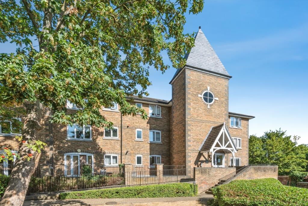 Main image of property: Cheam Common Road, Worcester Park, KT4