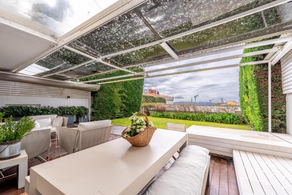 Main image of property: Lisbon, Lisbon